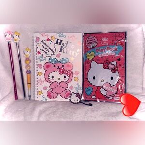Hello Kitty Valentine’s Day Play Pack and Notebook Gift Set